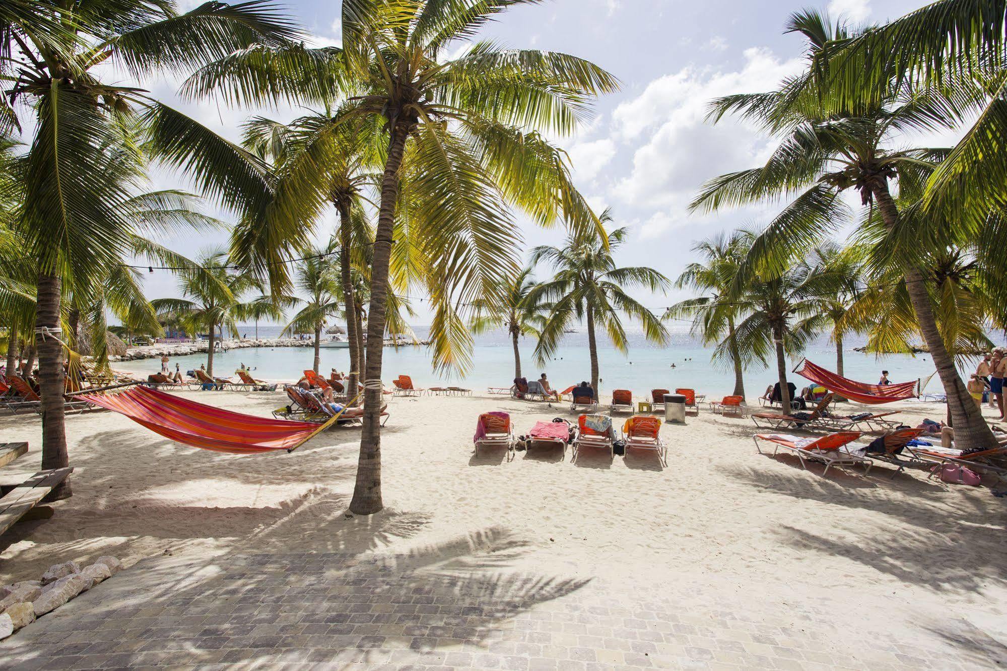 Blue Bay Lodges Curacao Екстер'єр фото